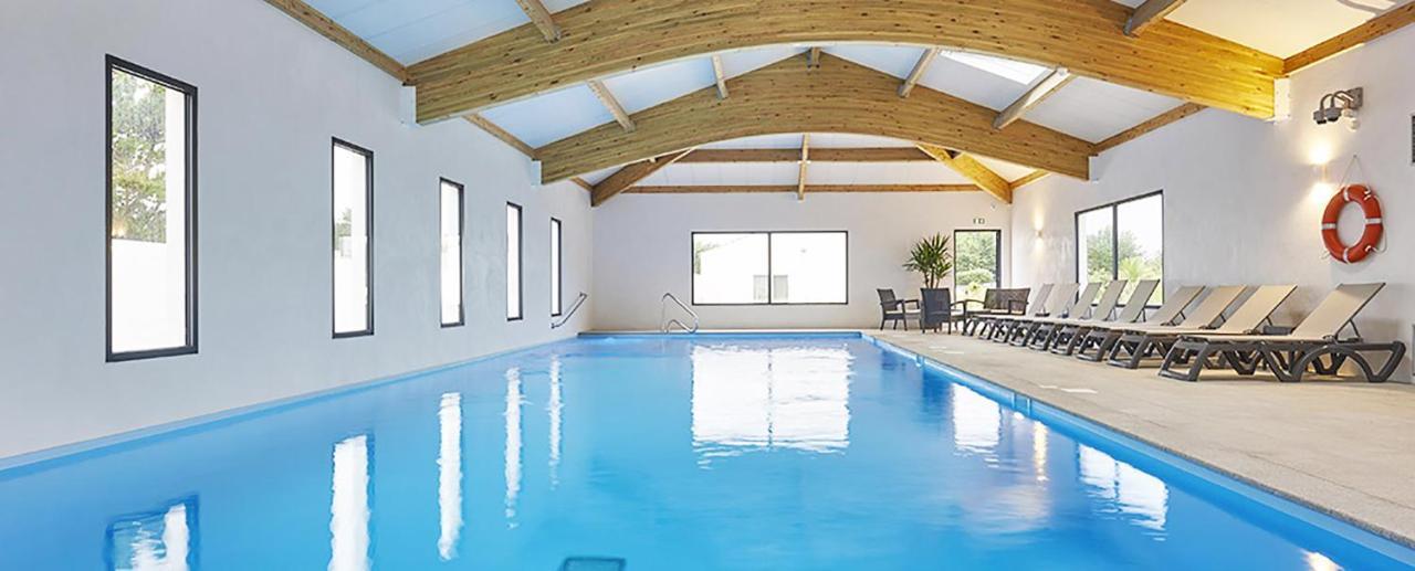 Chalet Pour 6, Domaine Avec Piscine Saint-Hilaire-de-Riez Dış mekan fotoğraf